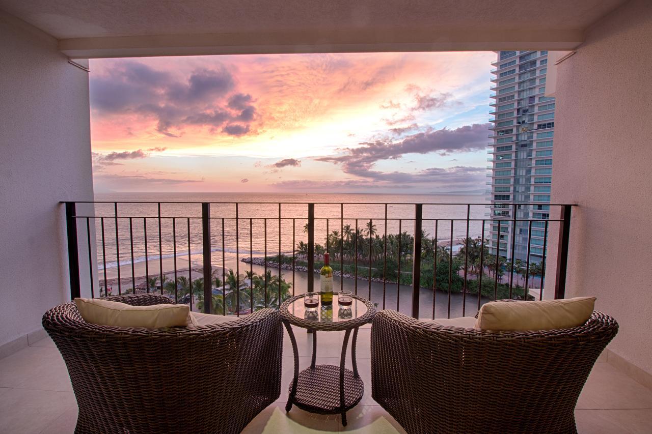 910-3000 Grand Venetian P.V. Apartment Puerto Vallarta Exterior photo